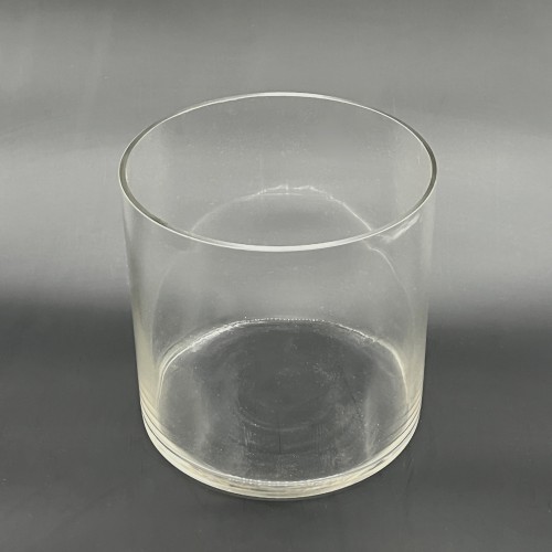 VASE006
